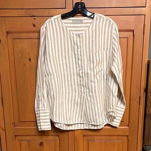Everlane Beige and White Striped Button-Up Pullover Shirt